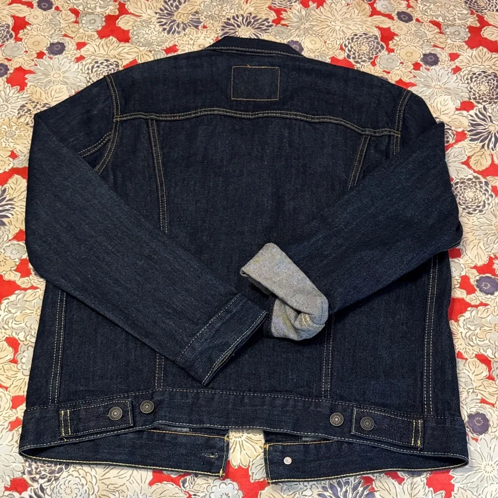 Levi's Dark Blue Denim Trucker Jacket - Picture 5 of 6